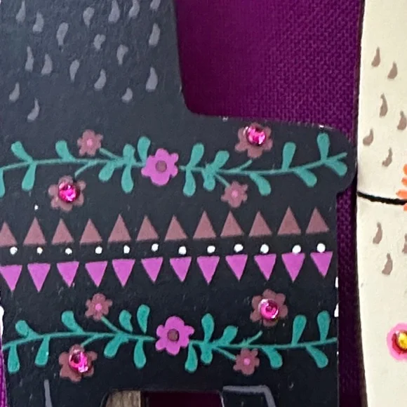 Natural Life Llama Wooden Clothespin Decor - Picture 4 of 5